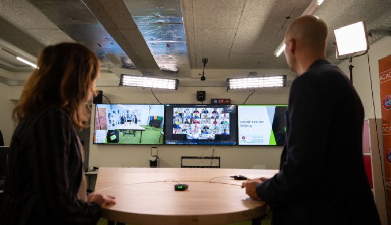 Online kickoff (1 hour)